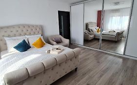 Stephanie Apartment